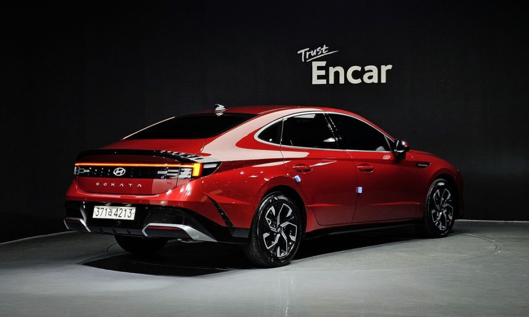 Hyundai Sonata 2.0, 2024