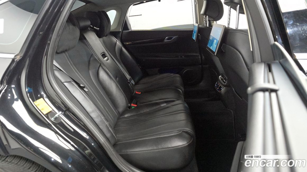 Genesis G80 Gasoline 2.5 Turbo AWD, 2023
