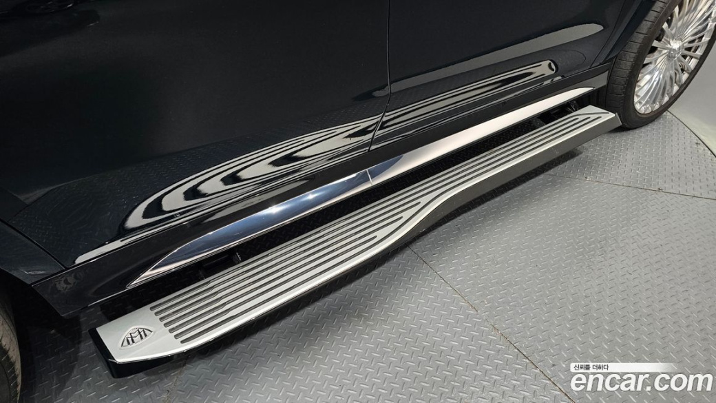 Mercedes-Benz GLS-Class Maybach GLS600 4MATIC Manufakur, 2023