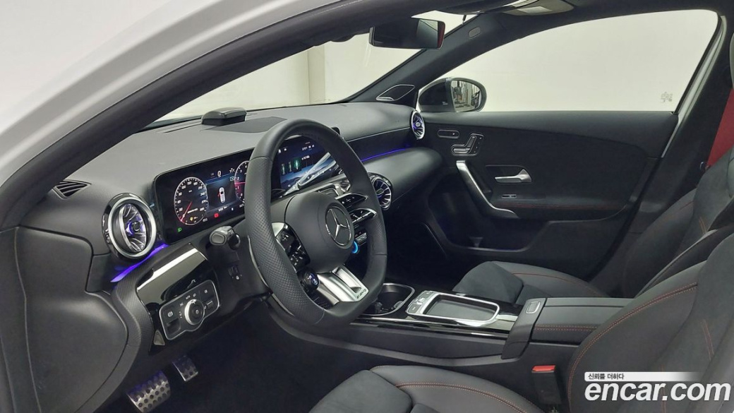 Mercedes-Benz A-Class AMG A45 4MAITC+ Hatchback, 2025