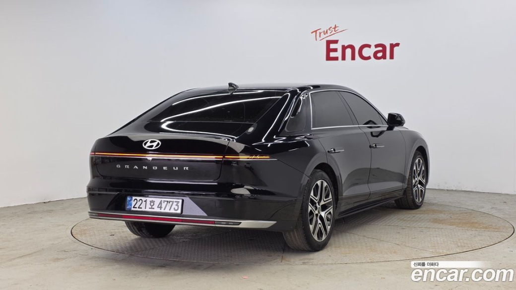 Hyundai Grandeur 2,5 Gasoline 2WD, 2023