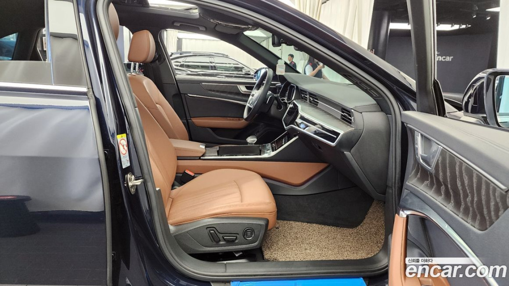 Audi A6 45 TFSI Premium, 2023
