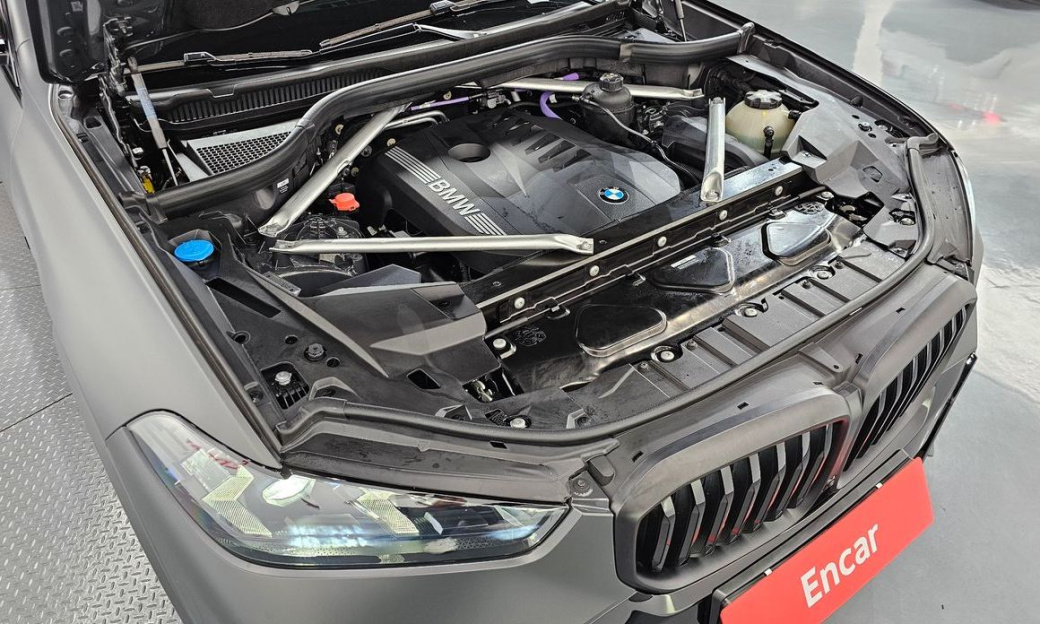 BMW X5 xDrive 40i M Sport, 2025