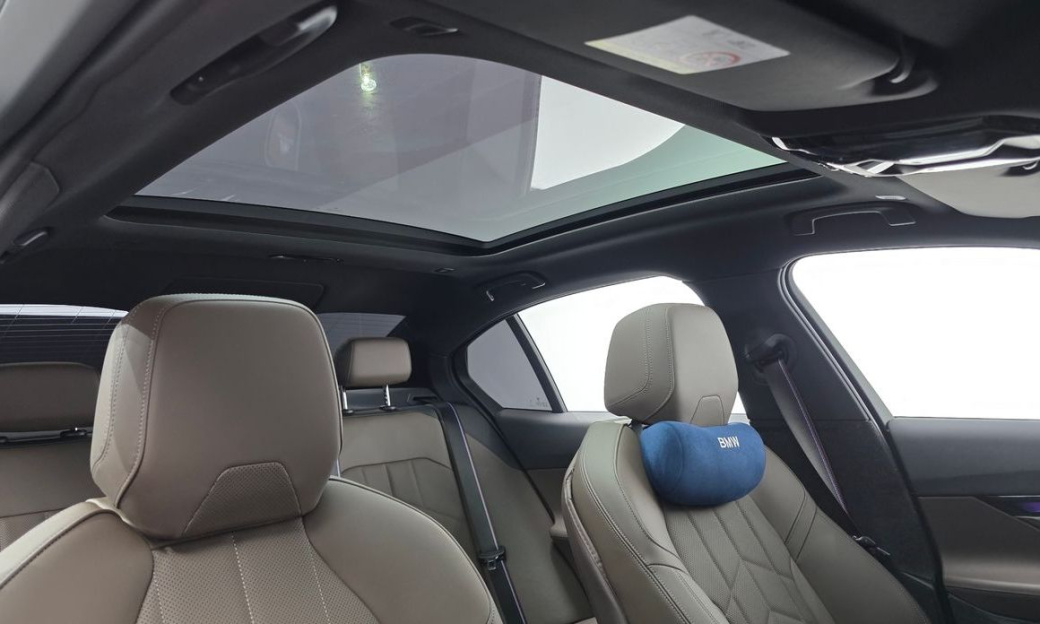 BMW 5-Series 520i Special Edition, 2025
