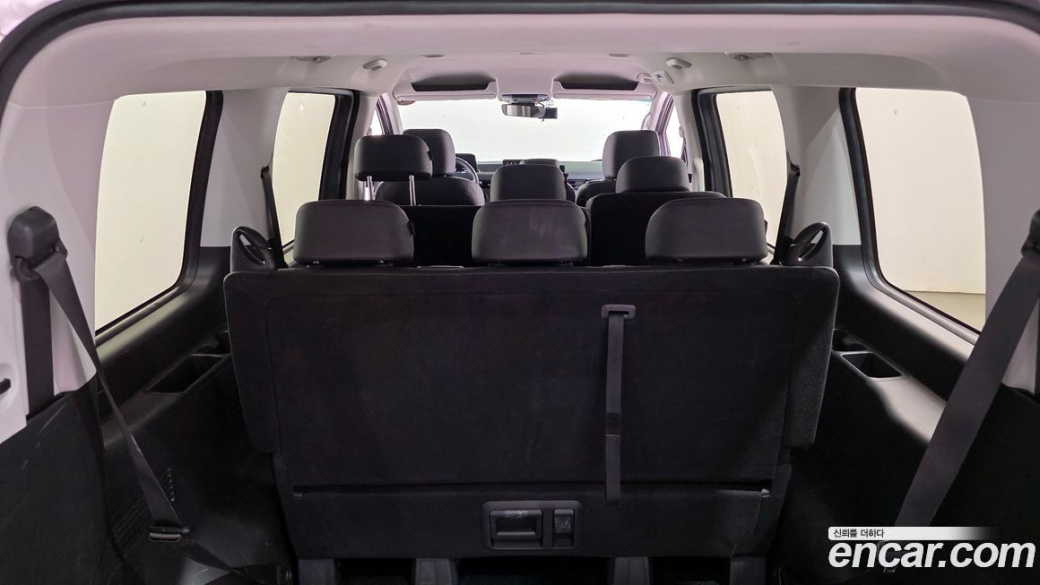 Hyundai Staria Tourer 9-Seater, 2024