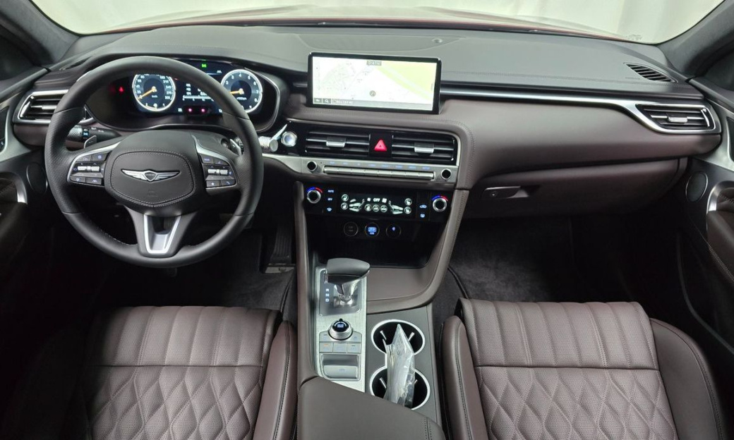 Genesis G70 Gasoline 2.5T 4WD, 2025