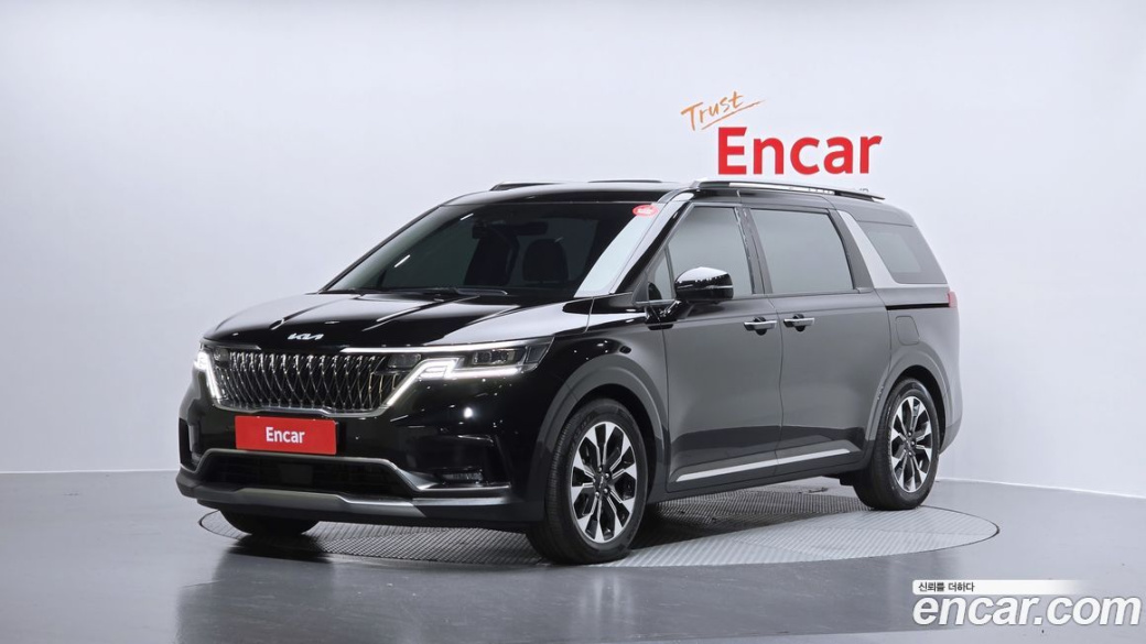 Kia Carnival 9-Seater Signature, 2023