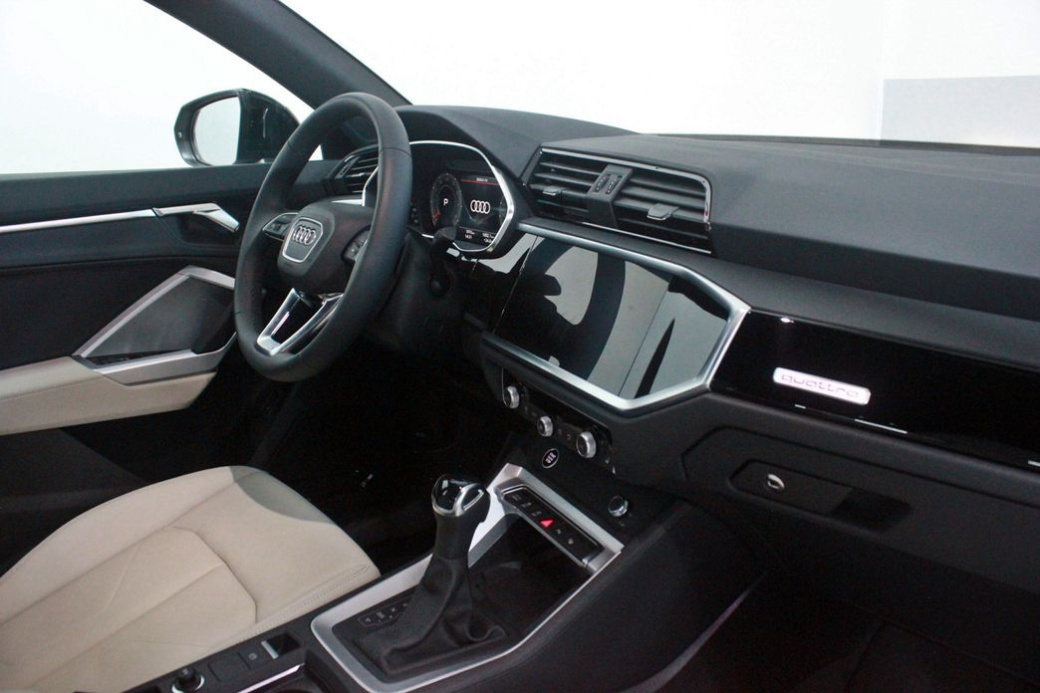 Audi Q3 40 TFSI Quattro Premium, 2026