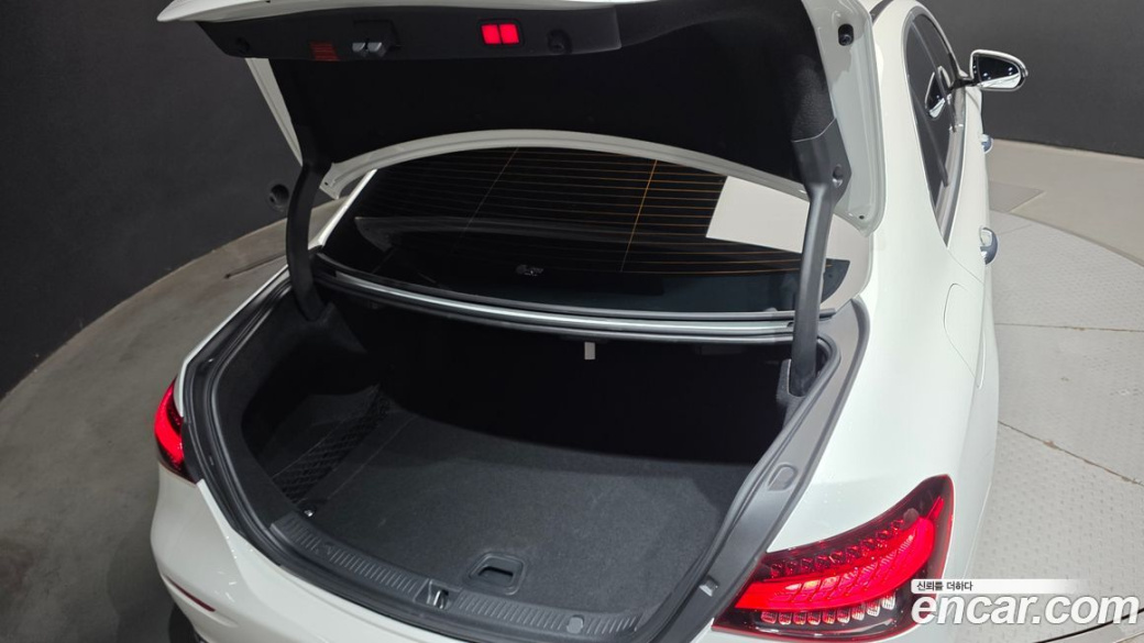 Mercedes-Benz E-Class E250 Exclusive, 2022