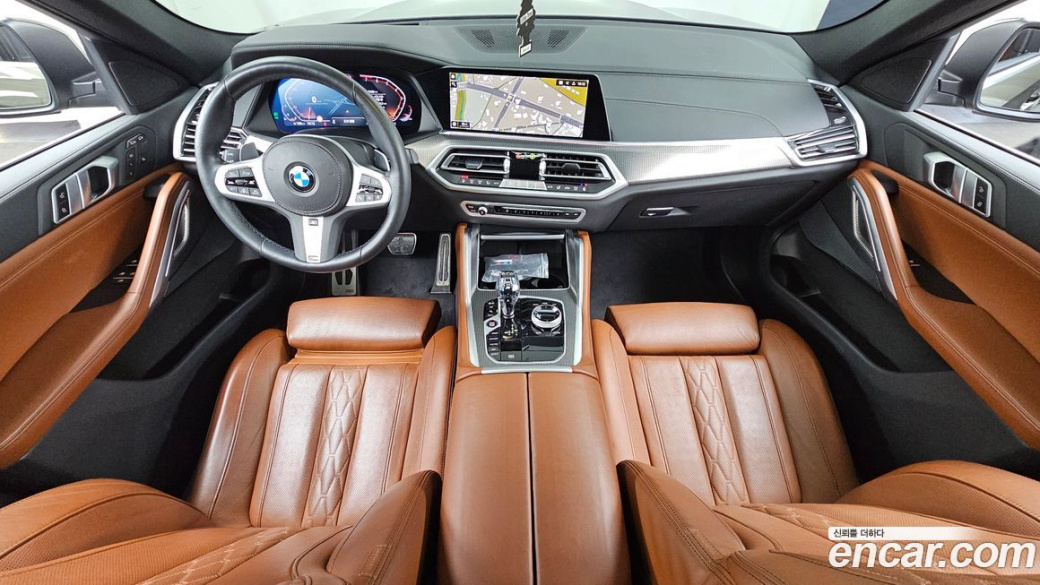 BMW X6 xDrive40i M Sport, 2022