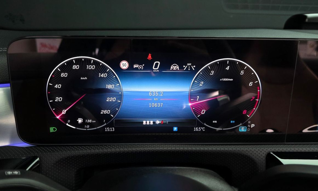 Mercedes-Benz CLA-Class CLA250 4MATIC, 2025