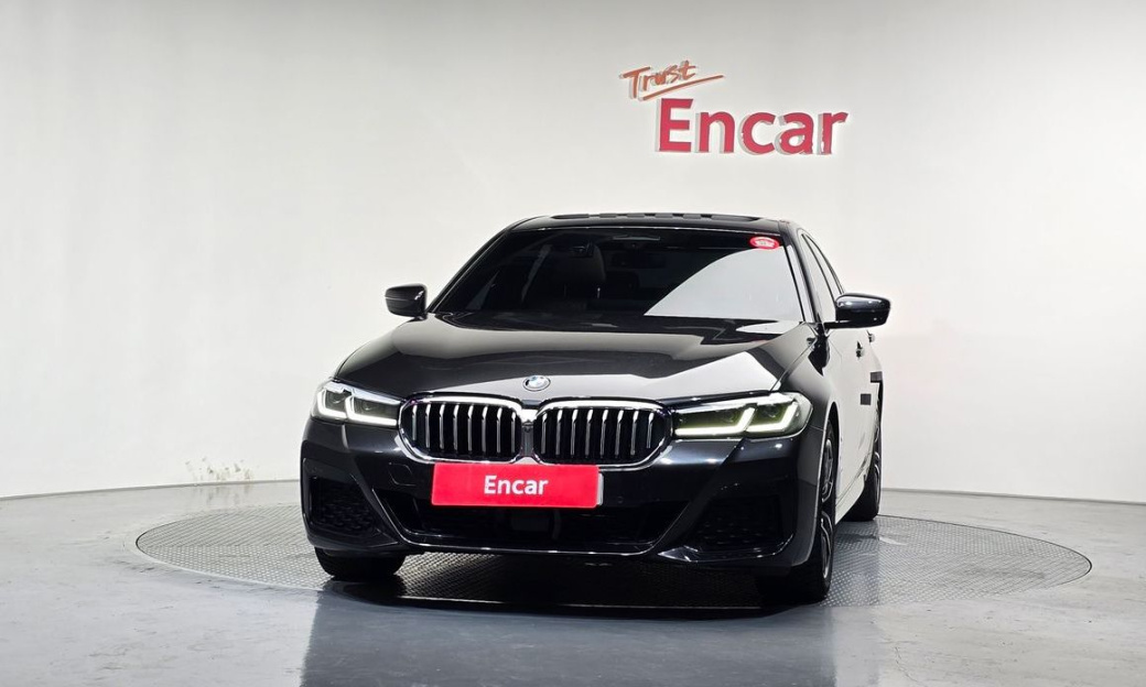 BMW 5-Series 523d M Sport, 2023