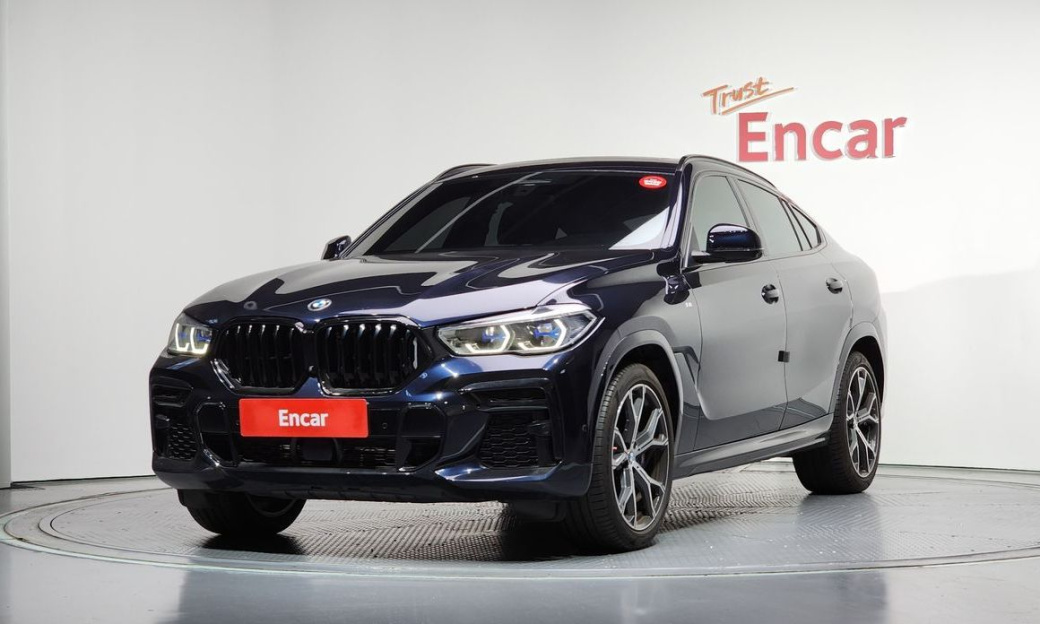 BMW X6 xDrive40i M Sport, 2023