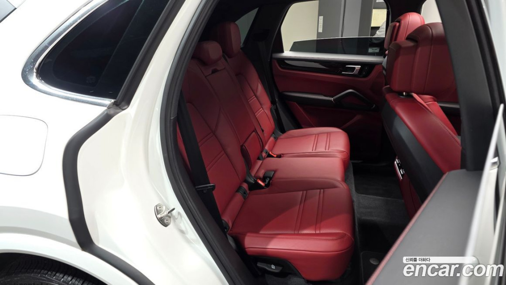 Porsche Cayenne 3.0, 2023