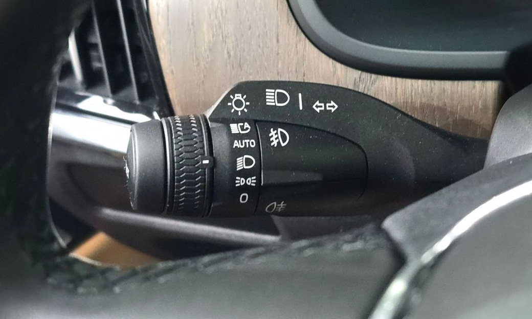 Volvo S90 B6 AWD Ultra Bright, 2025