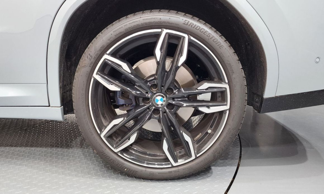 BMW X4 xDrive M40i, 2025