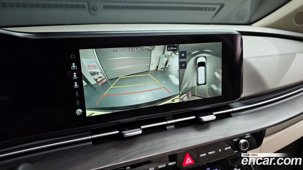 Kia Carnival 9-Seater Signature, 2022