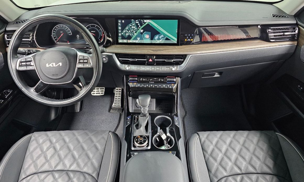 Kia Mohave Diesel 3.0 4WD 7-Seater, 2024