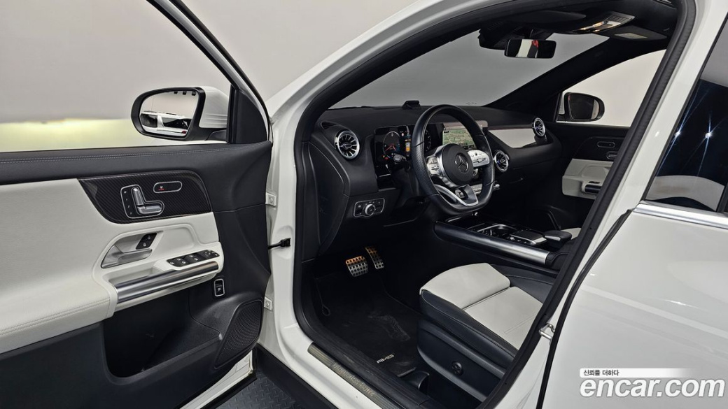 Mercedes-Benz GLA-Class GLA250 4MATIC, 2023