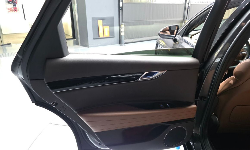 Genesis G80 Gasoline 2.5 Turbo 2WD, 2022