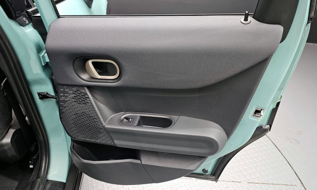 Mini Cooper 5Door Essential, 2025