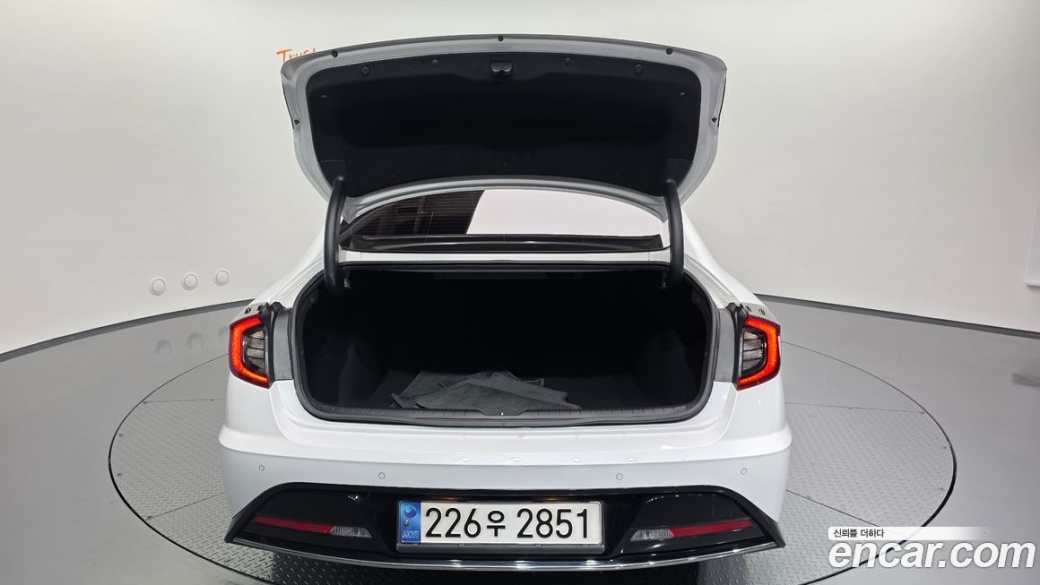 Hyundai Sonata 2.0, 2023