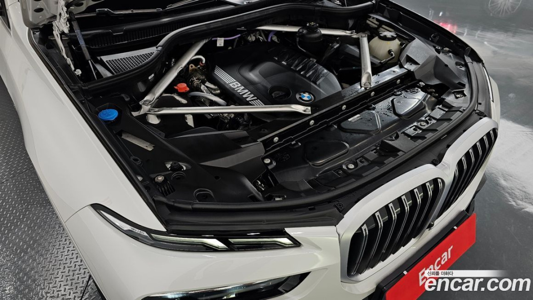 BMW X7 xDrive 40d M Sport 7 STR, 2024