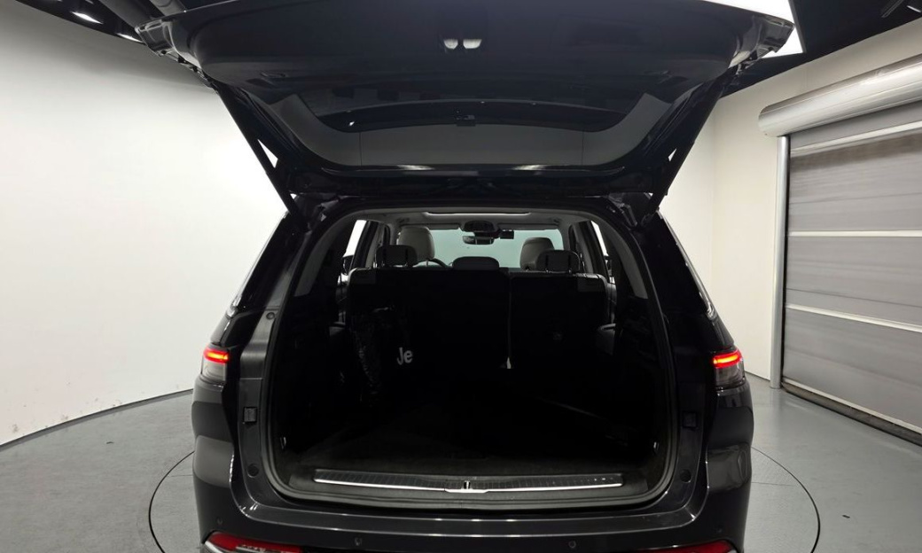 Jeep Cherokee L 3.6 Overland, 2022