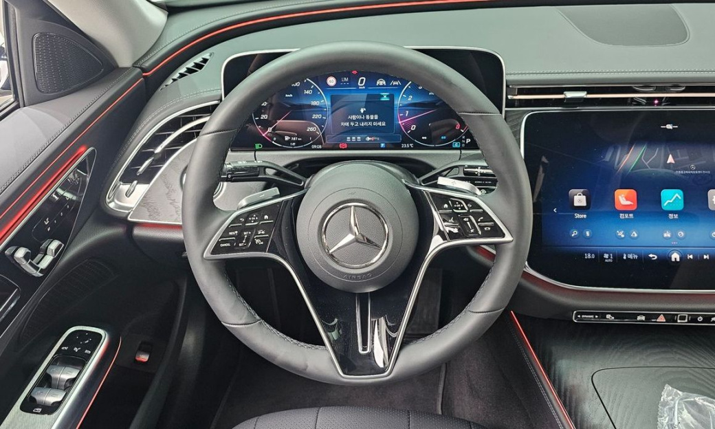 Mercedes-Benz E-Class E200 Avantgarde, 2025