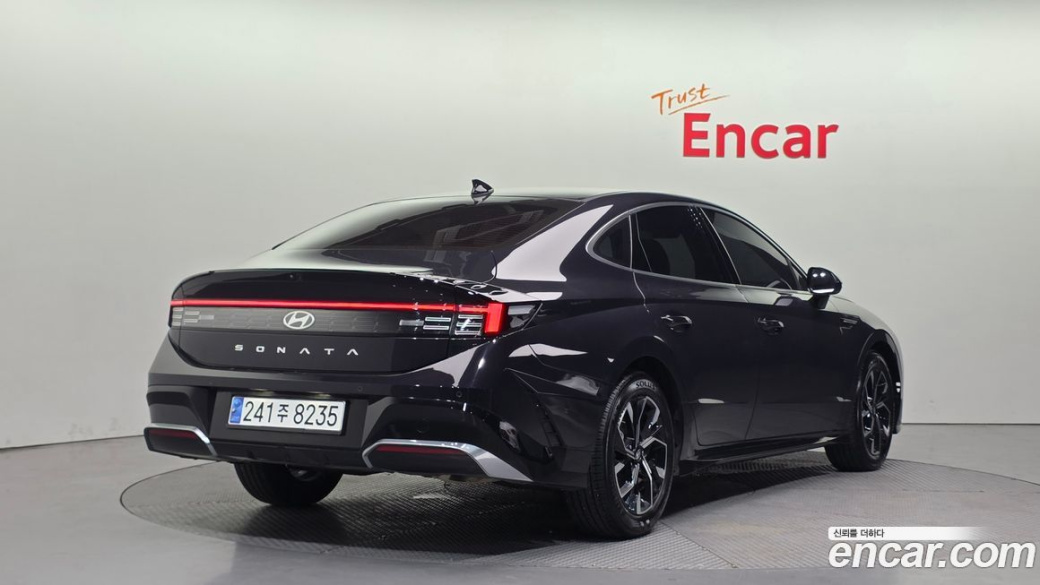 Hyundai Sonata 2.0, 2024