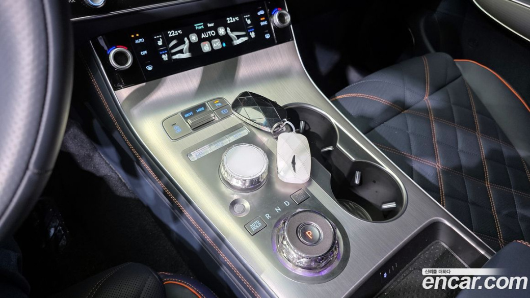 Genesis GV70 2.5T Gasoline 2WD, 2025