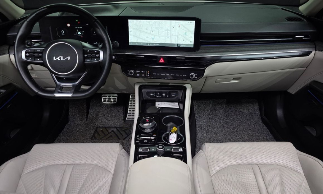 Kia K5 1.6 Turbo, 2025