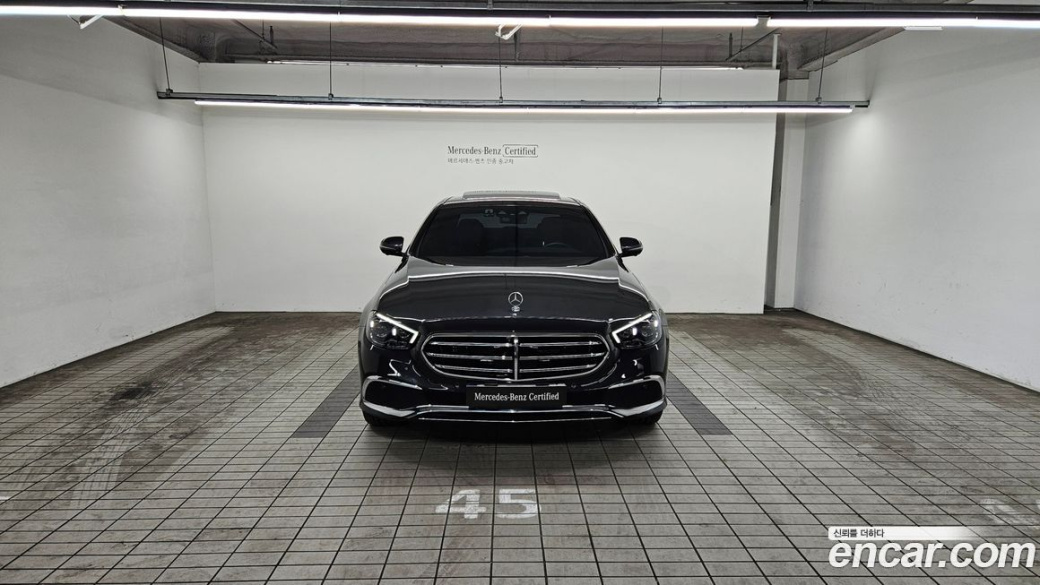 Mercedes-Benz E-Class E350 4MATIC Exclusive, 2023