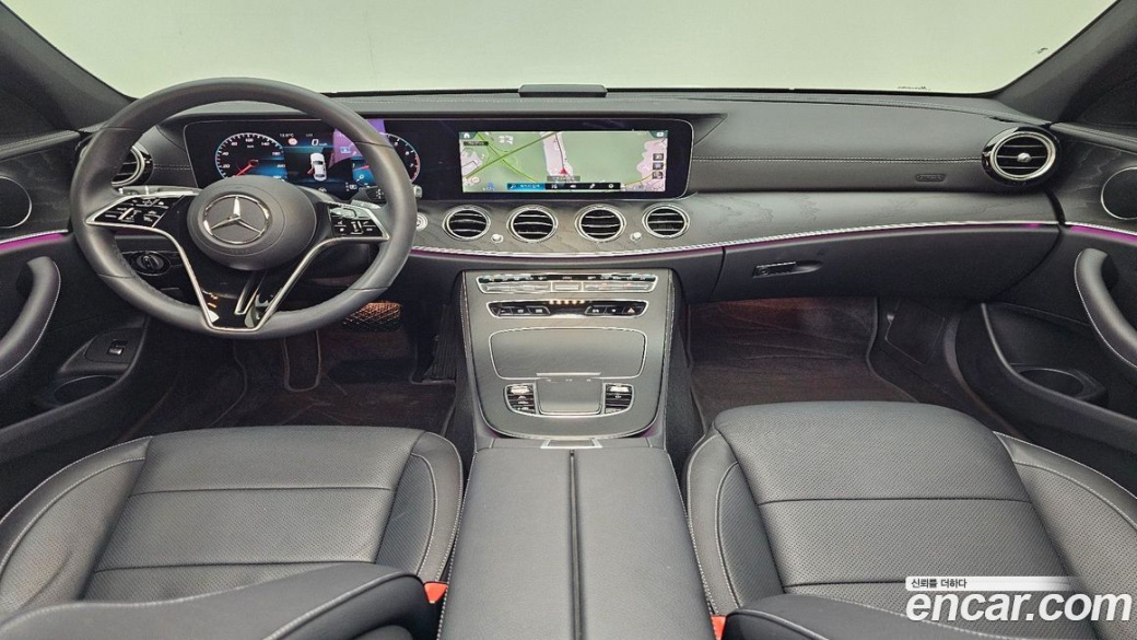 Mercedes-Benz E-Class E250 AMG Line, 2023
