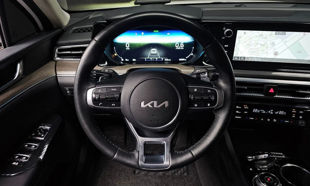 Kia K5 2.0, 2023