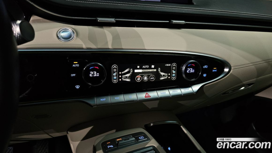 Genesis GV70 2.5T Gasoline AWD, 2021