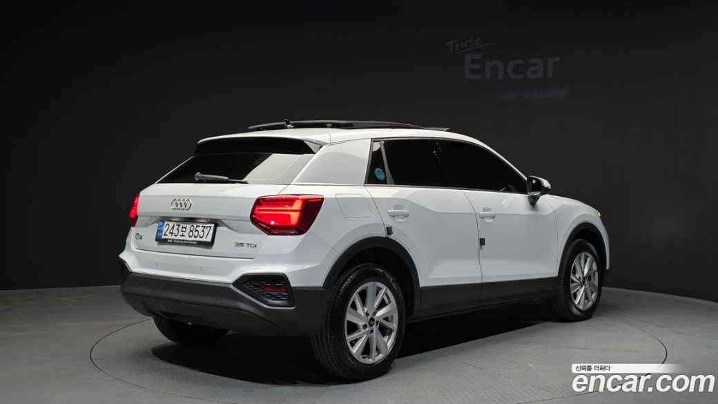 Audi Q2 35 TDI, 2023