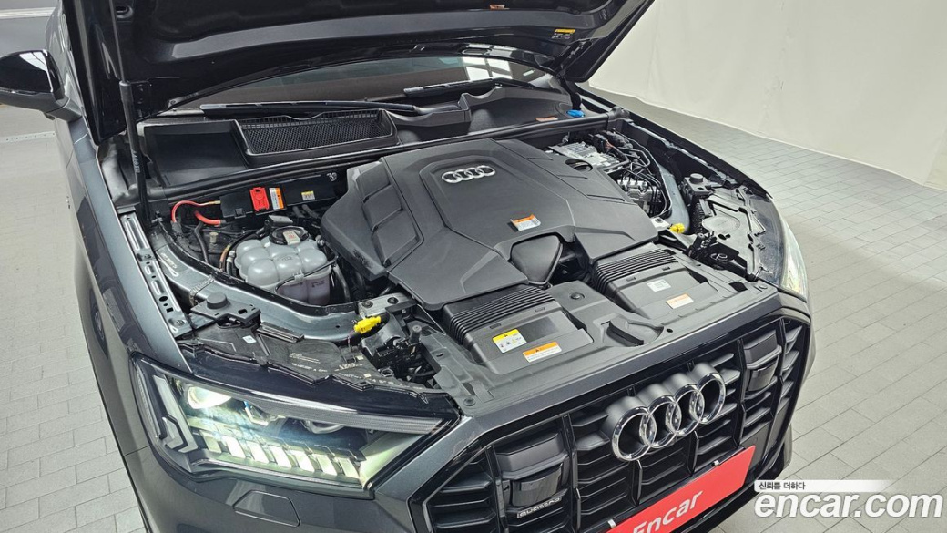 Audi Q7 55 TFSI Quattro Premium, 2022