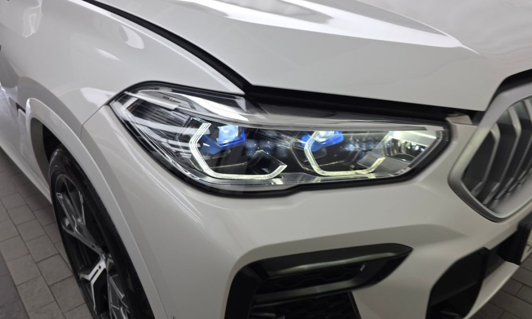 BMW X6 xDrive40i M Sport, 2022
