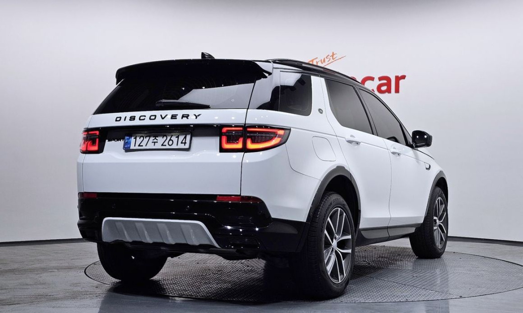 Land Rover Discovery Sport P250 Dynamic SE, 2024