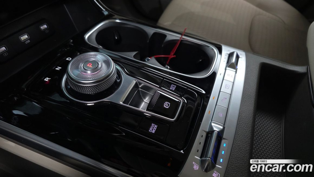 Kia Carnival 7-Seater Noblesse, 2023