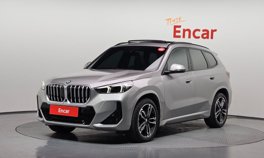 BMW X1 xDrive 20i M Sport, 2025