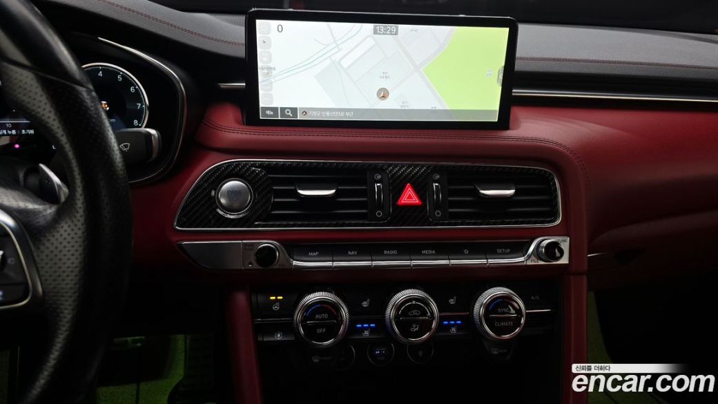 Genesis G70 Gasoline 2.0T 2WD, 2022