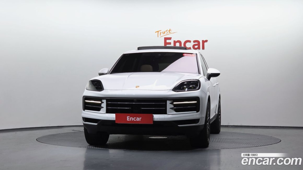 Porsche Cayenne 3.0, 2024