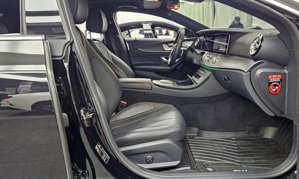 Mercedes-Benz CLS-Class CLS300d 4MATIC, 2022