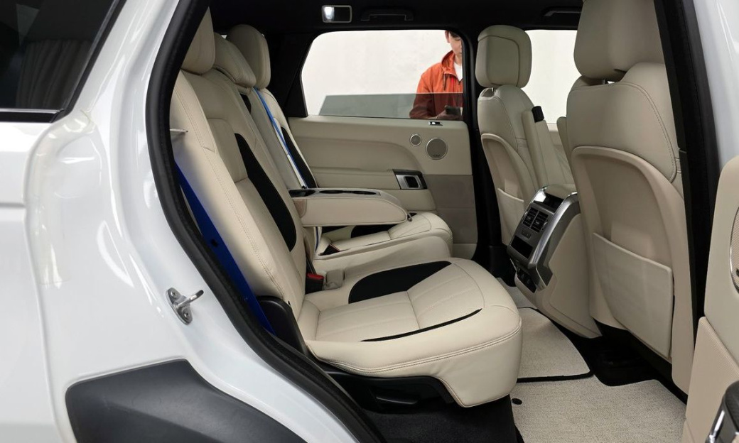 Land Rover Range Rover Sport P360 HSE Dynamic, 2022
