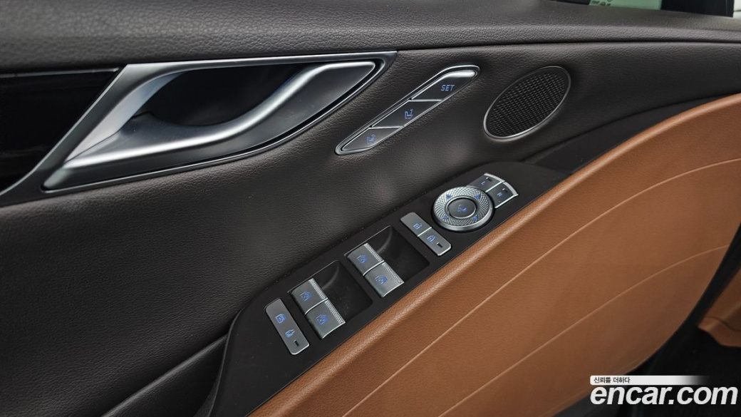 Genesis G80 Gasoline 2.5 Turbo AWD, 2023