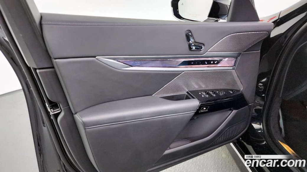 BMW 7-Series 740d xDrive M Sport, 2024