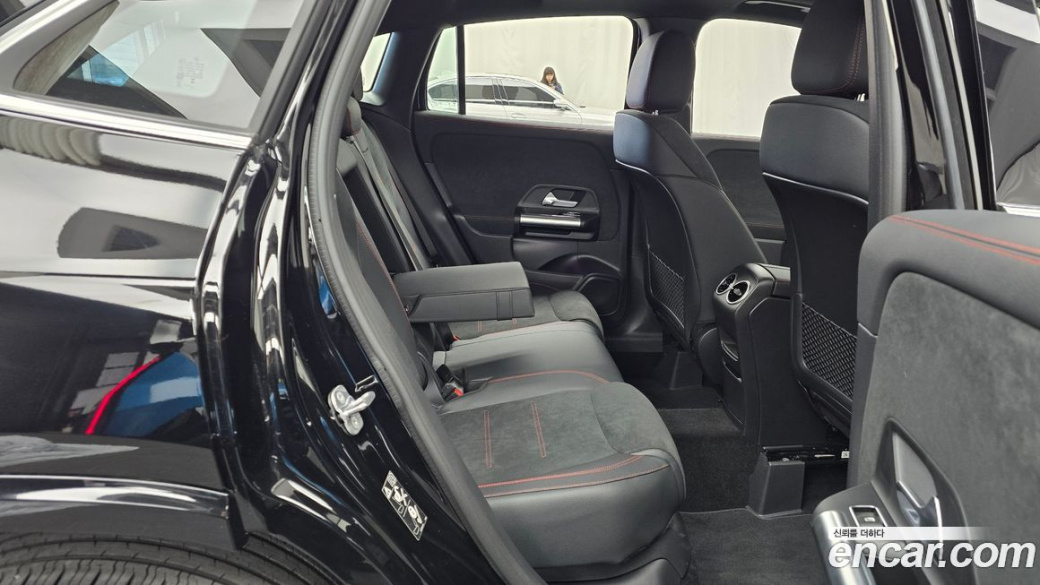 Mercedes-Benz GLA-Class GLA250 4MATIC, 2026