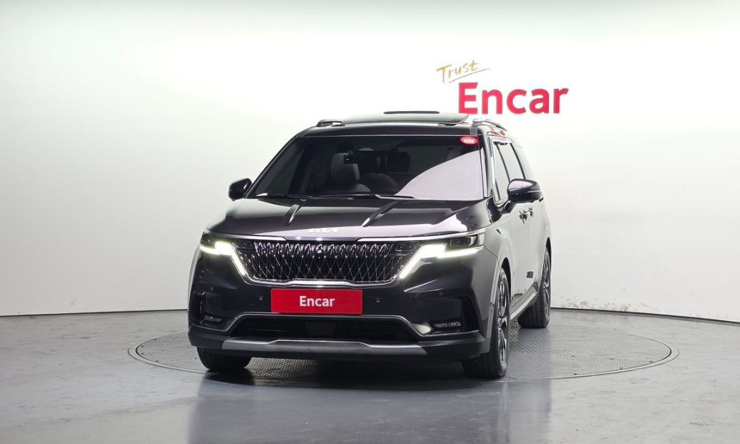 Kia Carnival 9-Seater Signature, 2023